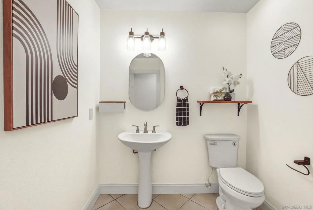 Image 27 of property listing at 12306 Katydid, San Diego, CA 92129