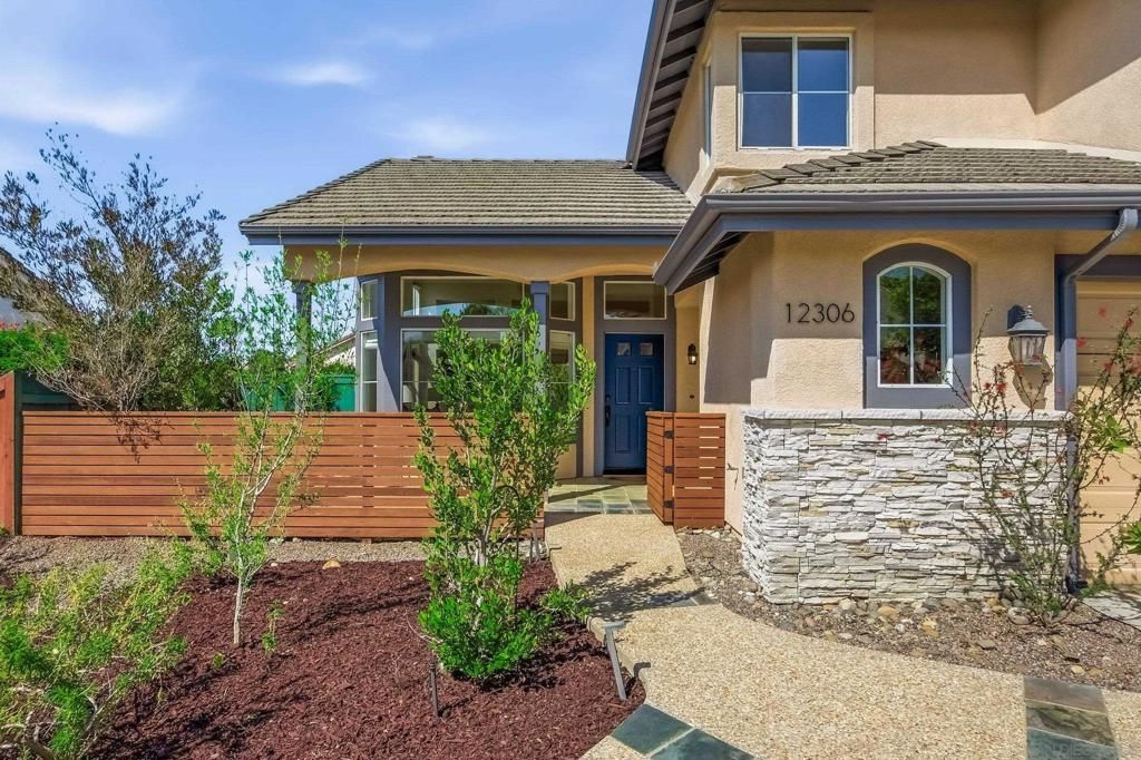 Image 4 of property listing at 12306 Katydid, San Diego, CA 92129