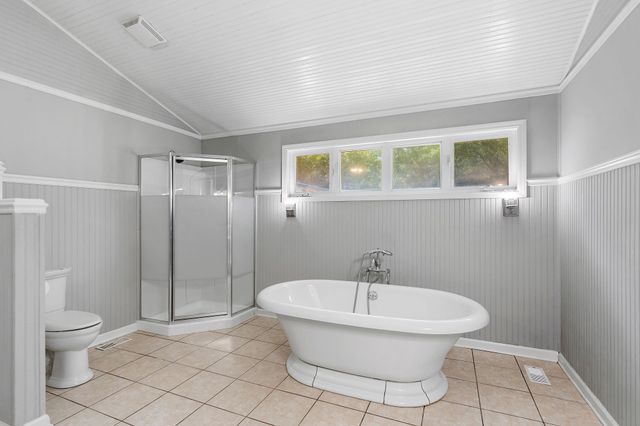 440 Cunningham Ln, Clarksville, TN 37042