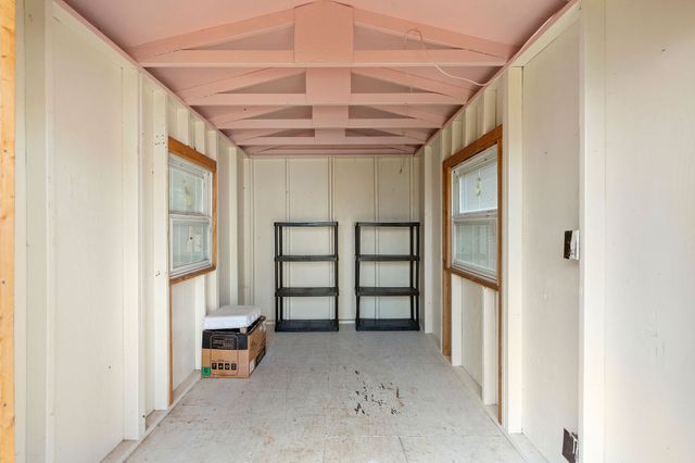 440 Cunningham Ln, Clarksville, TN 37042