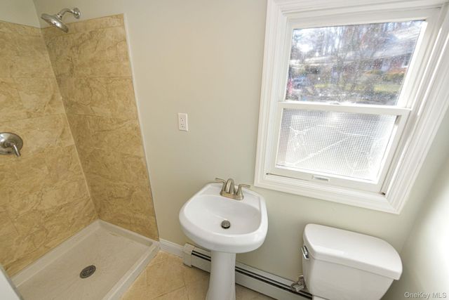 34 Glenna Little Trail, Huntington, NY 11743