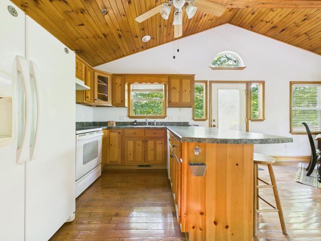 121 High Ridge Road, Murphy, NC 28906