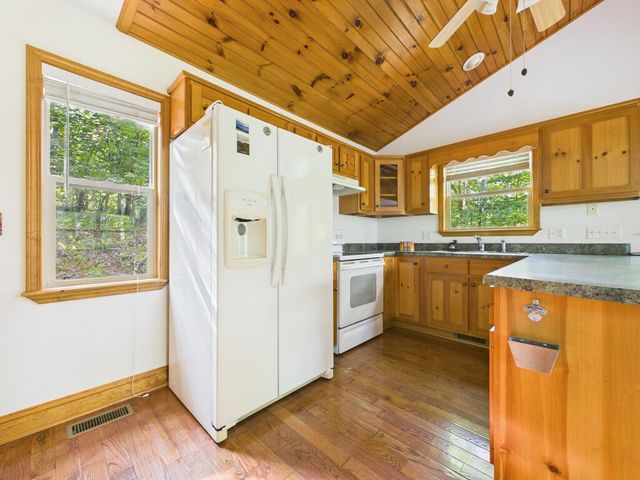 121 High Ridge Road, Murphy, NC 28906