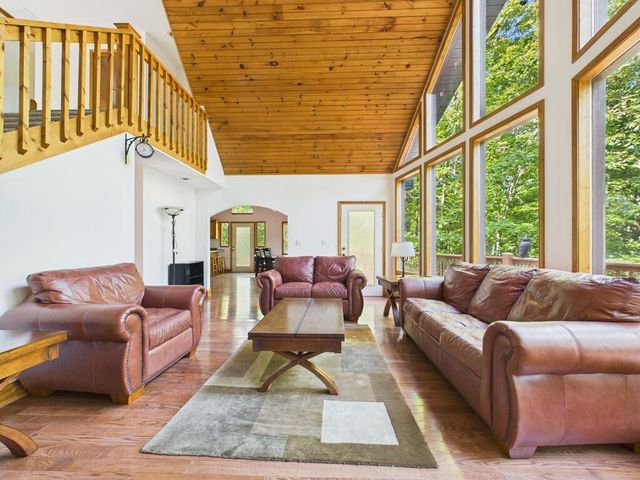 121 High Ridge Road, Murphy, NC 28906