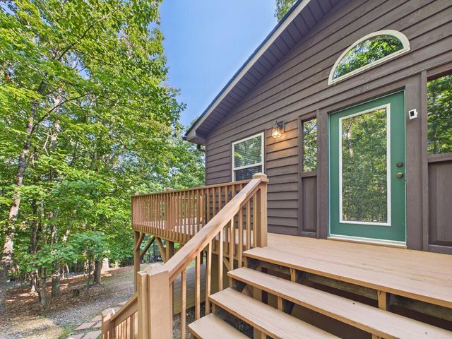 121 High Ridge Road, Murphy, NC 28906