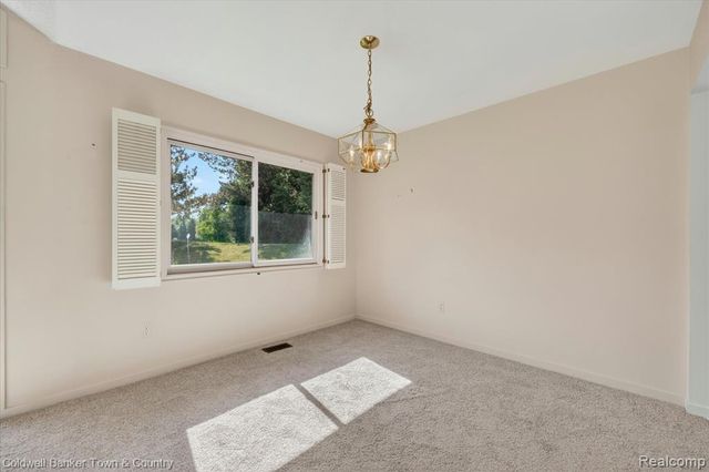 6172 Westbrooke Drive, West Bloomfield, MI 48322