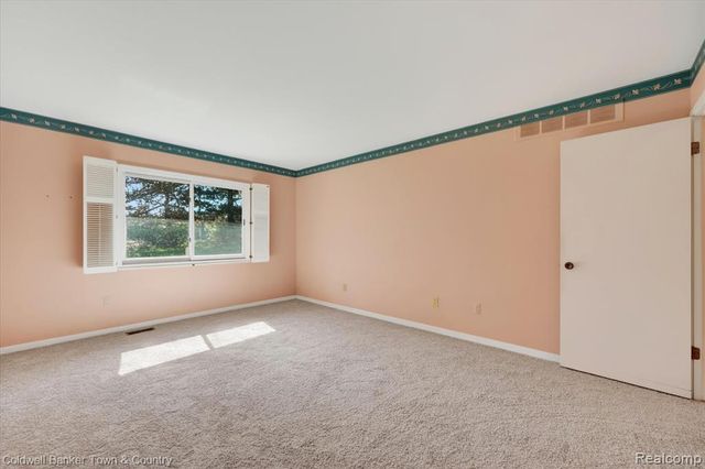 6172 Westbrooke Drive, West Bloomfield, MI 48322