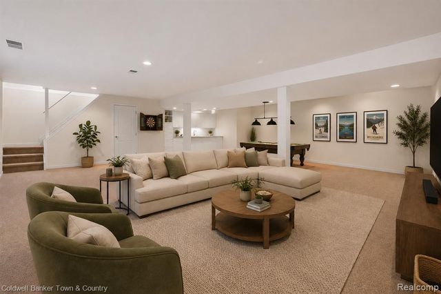6172 Westbrooke Drive, West Bloomfield, MI 48322