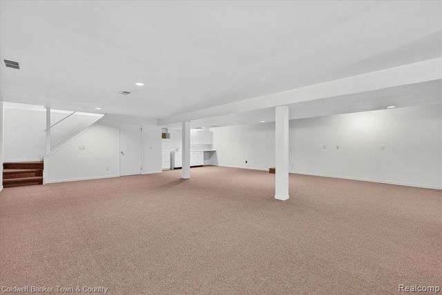 6172 Westbrooke Drive, West Bloomfield, MI 48322