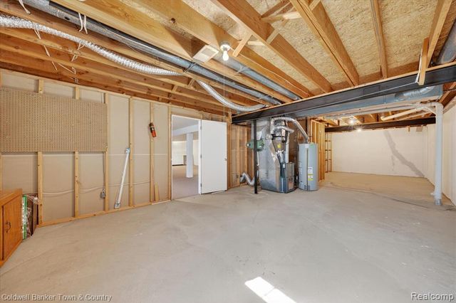 6172 Westbrooke Drive, West Bloomfield, MI 48322