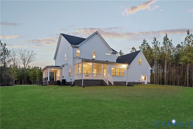 9016 Santee Ln, Hanover, VA 23111