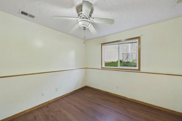 6665 13th Street Court N, Oakdale, MN 55128
