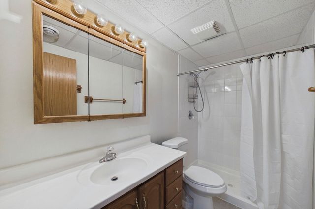 6665 13th Street Court N, Oakdale, MN 55128