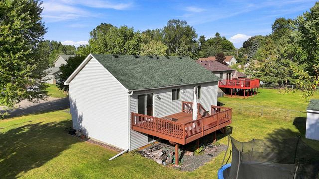 6665 13th Street Court N, Oakdale, MN 55128