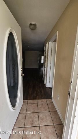 5451 Quail Creek Circle, D'iberville, MS 39540