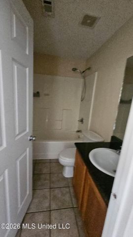 5451 Quail Creek Circle, D'iberville, MS 39540