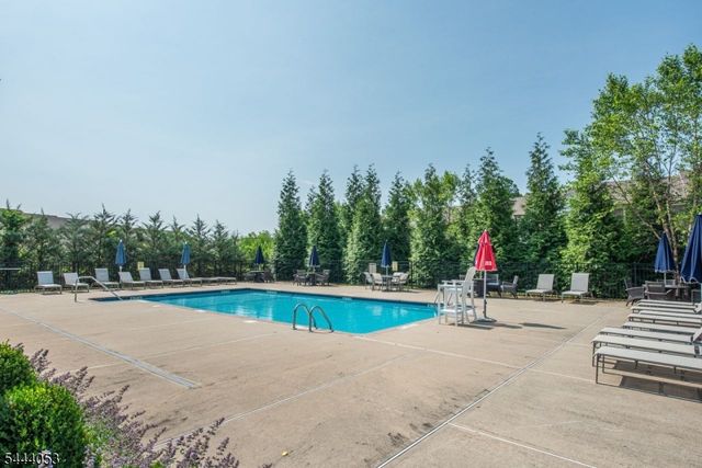 11 ALBERT CT, Randolph Twp., NJ 07869
