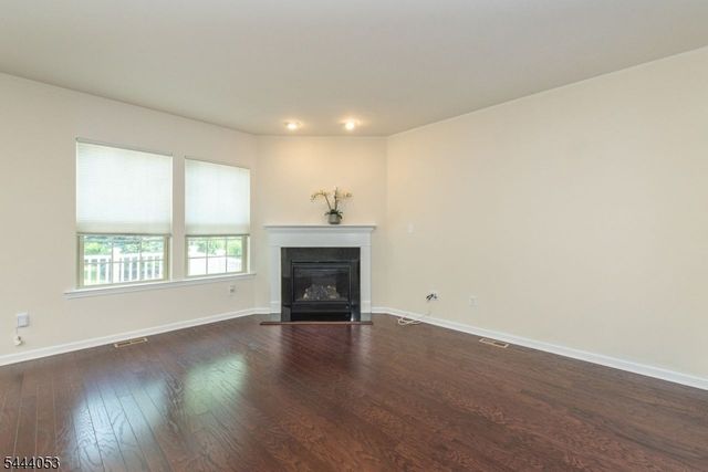 11 ALBERT CT, Randolph Twp., NJ 07869