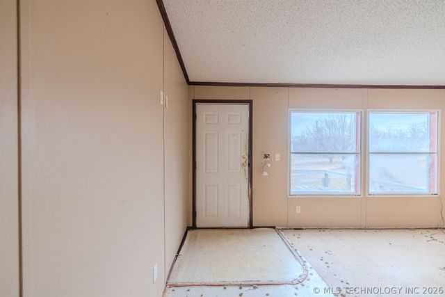 27757 W 41st Street S, Mannford, OK 74044