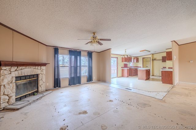 27757 W 41st Street S, Mannford, OK 74044