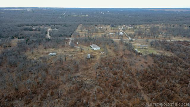 27757 W 41st Street S, Mannford, OK 74044