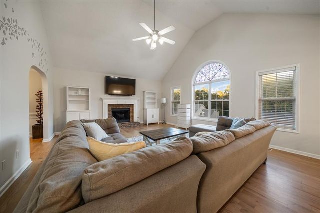 250 Sable Trace Drive, Acworth, GA 30102