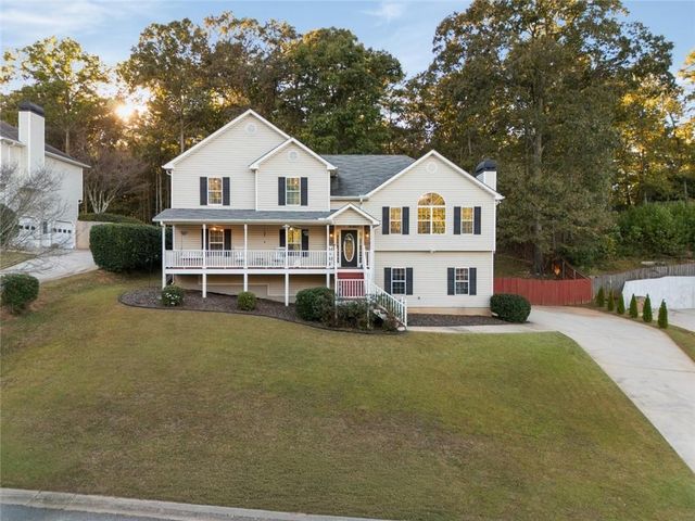 250 Sable Trace Drive, Acworth, GA 30102