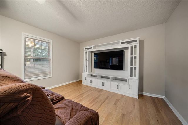 250 Sable Trace Drive, Acworth, GA 30102
