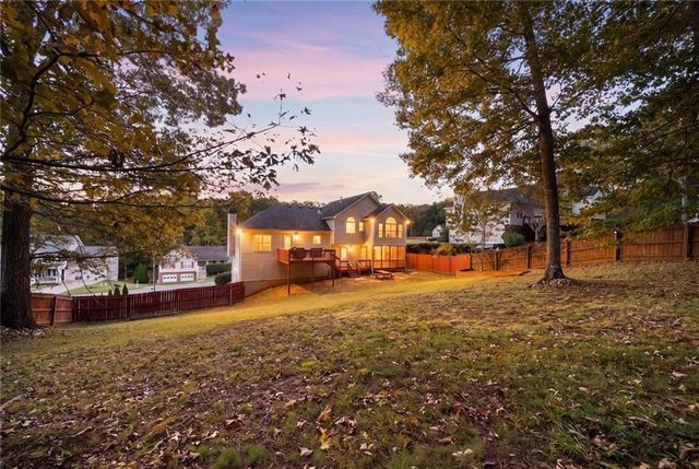 250 Sable Trace Drive, Acworth, GA 30102