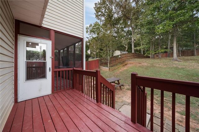 250 Sable Trace Drive, Acworth, GA 30102