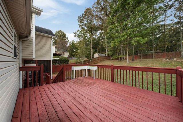 250 Sable Trace Drive, Acworth, GA 30102