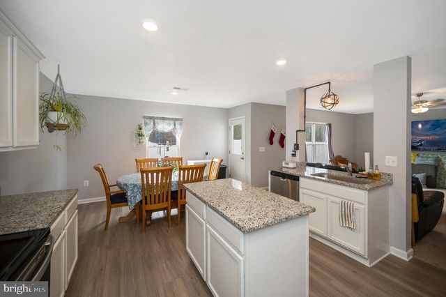 17086 ROLLINS ROAD, Bowling Green, VA 22427