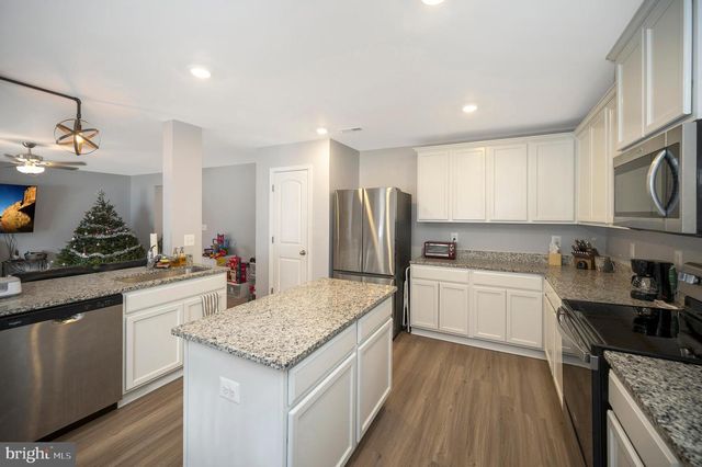 17086 ROLLINS ROAD, Bowling Green, VA 22427