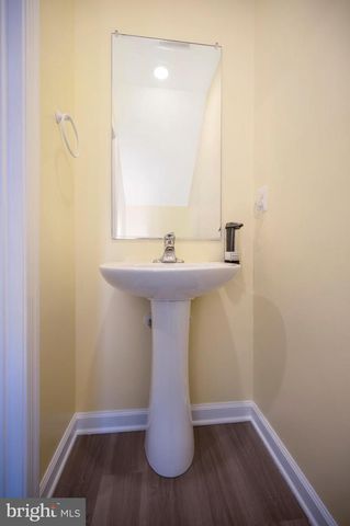 17086 ROLLINS ROAD, Bowling Green, VA 22427