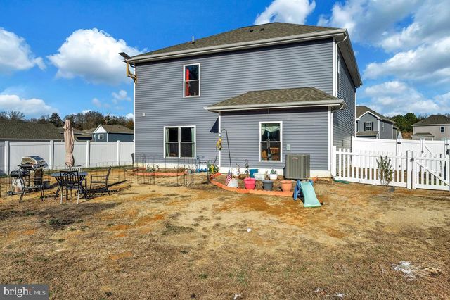 17086 ROLLINS ROAD, Bowling Green, VA 22427