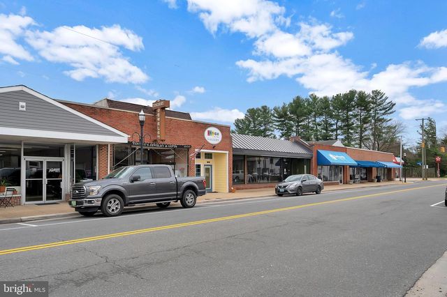 17086 ROLLINS ROAD, Bowling Green, VA 22427