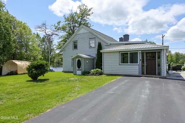 18 Hudson View Lane, Queensbury, NY 12804