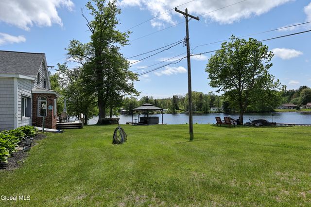 18 Hudson View Lane, Queensbury, NY 12804