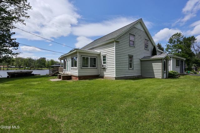 18 Hudson View Lane, Queensbury, NY 12804