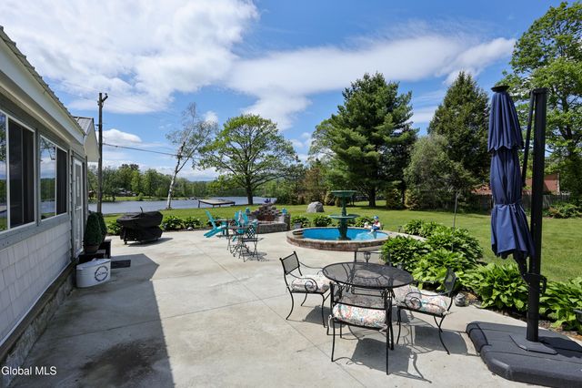 18 Hudson View Lane, Queensbury, NY 12804