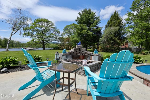 18 Hudson View Lane, Queensbury, NY 12804