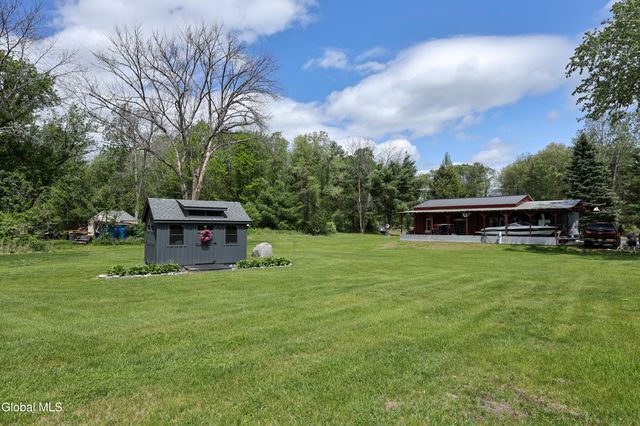 18 Hudson View Lane, Queensbury, NY 12804