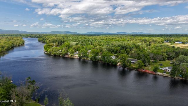 18 Hudson View Lane, Queensbury, NY 12804