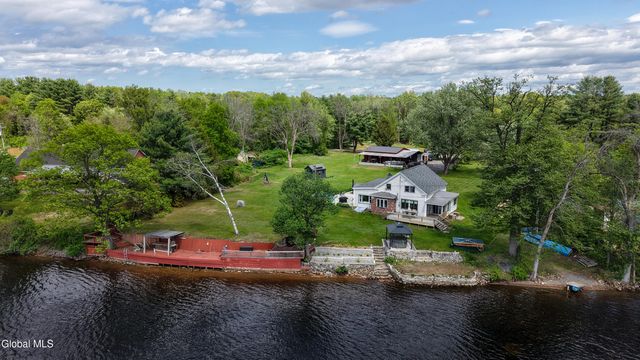 18 Hudson View Lane, Queensbury, NY 12804