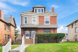 52 Bradford Ave, Crafton, PA 15205
