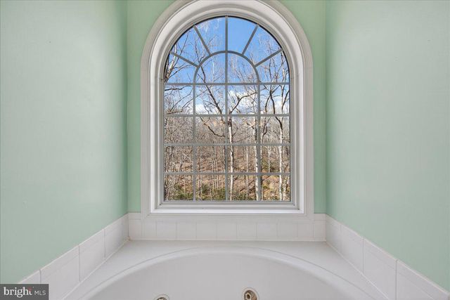 18 CHICKASAW PL, Palmyra, VA 22963