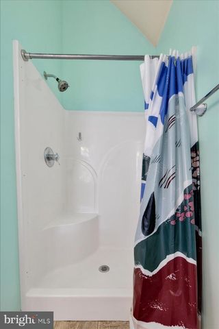 18 CHICKASAW PL, Palmyra, VA 22963