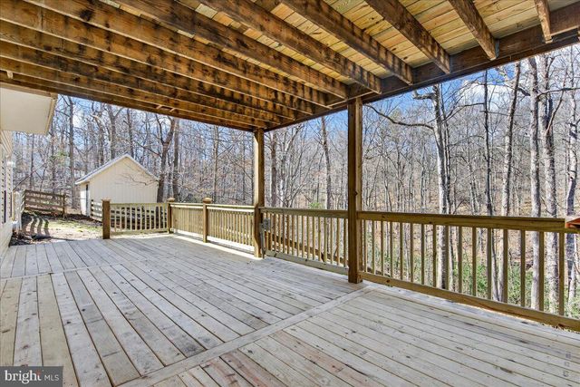 18 CHICKASAW PL, Palmyra, VA 22963