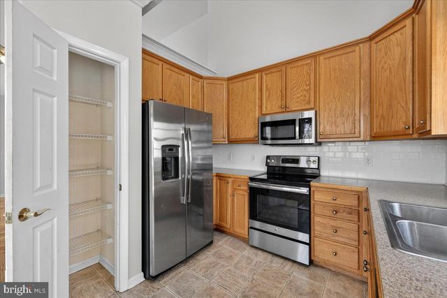 18 CHICKASAW PL, Palmyra, VA 22963