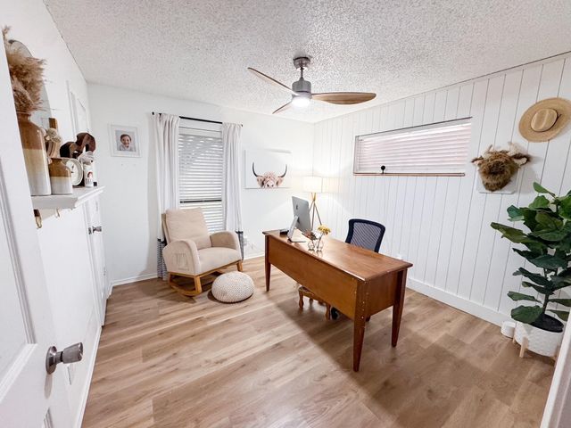 227 Kimberly Hill, Palmer, TX 75152
